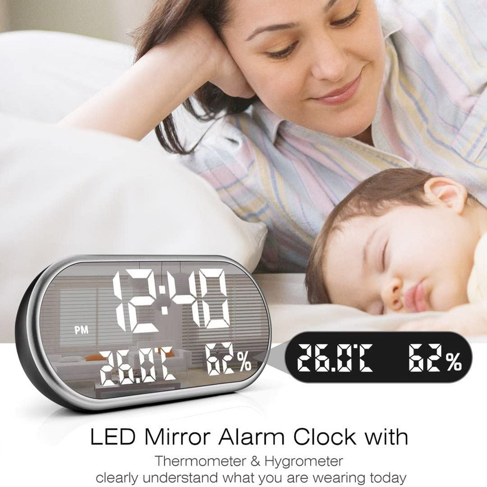 USB Plugged-in Digital LED Alarm Clock with USB Charging_6