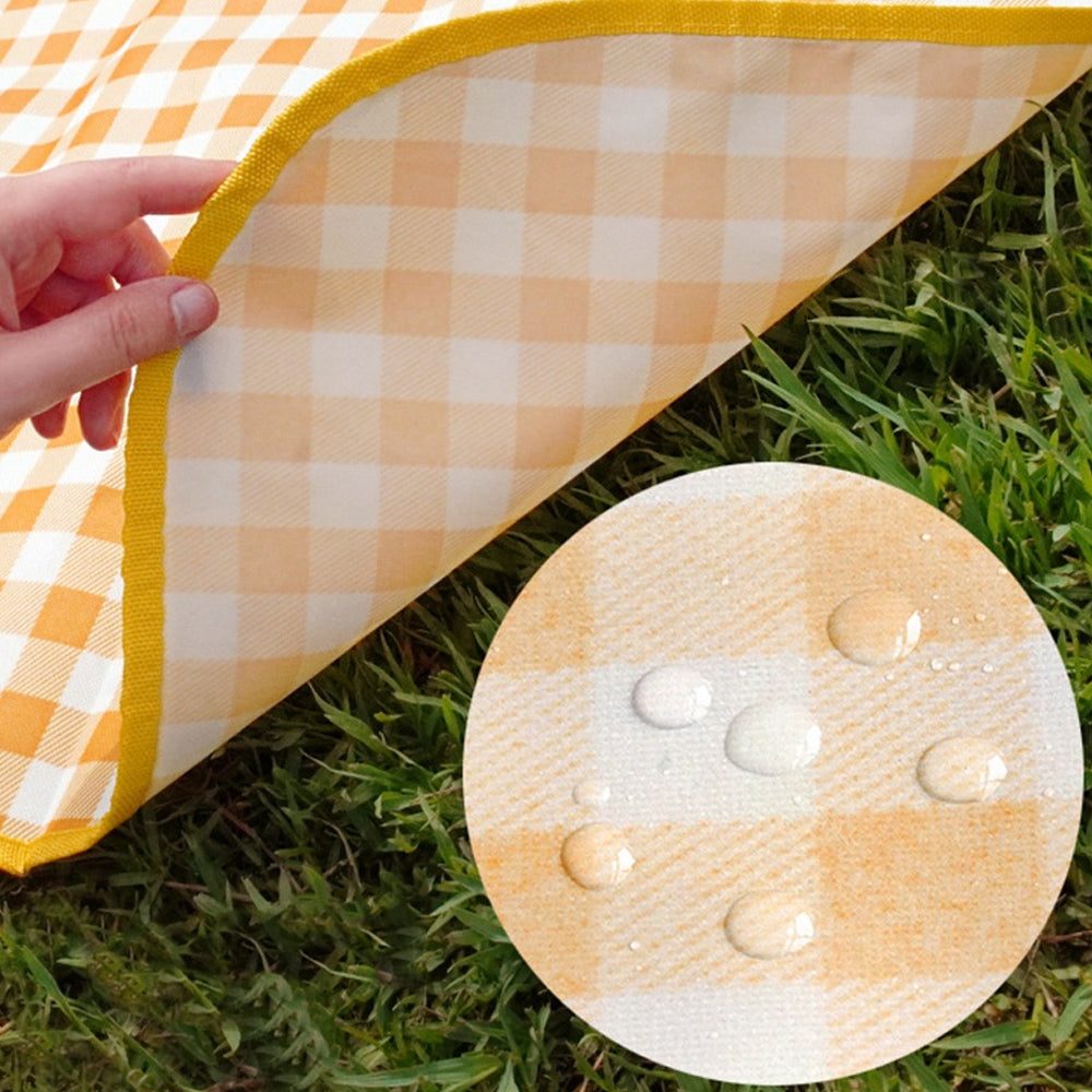 Waterproof Folding Outdoor Picnic Mat with Carrying Handle_7