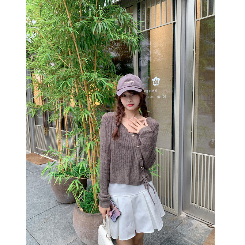 Long sleeve Sweater female 2022 Early autumn clothes new pattern little chap Show thin Thin money sweater Sense of design jacket